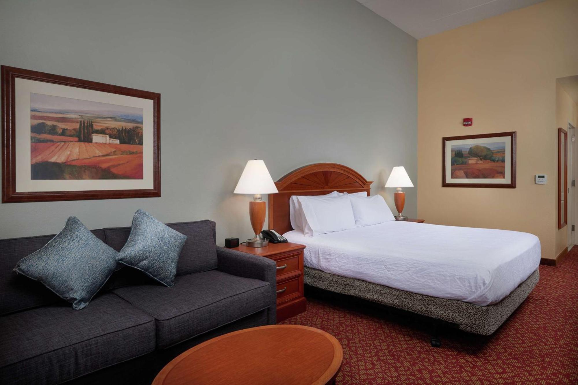 Hilton Garden Inn Нюпорт Нюз Екстериор снимка