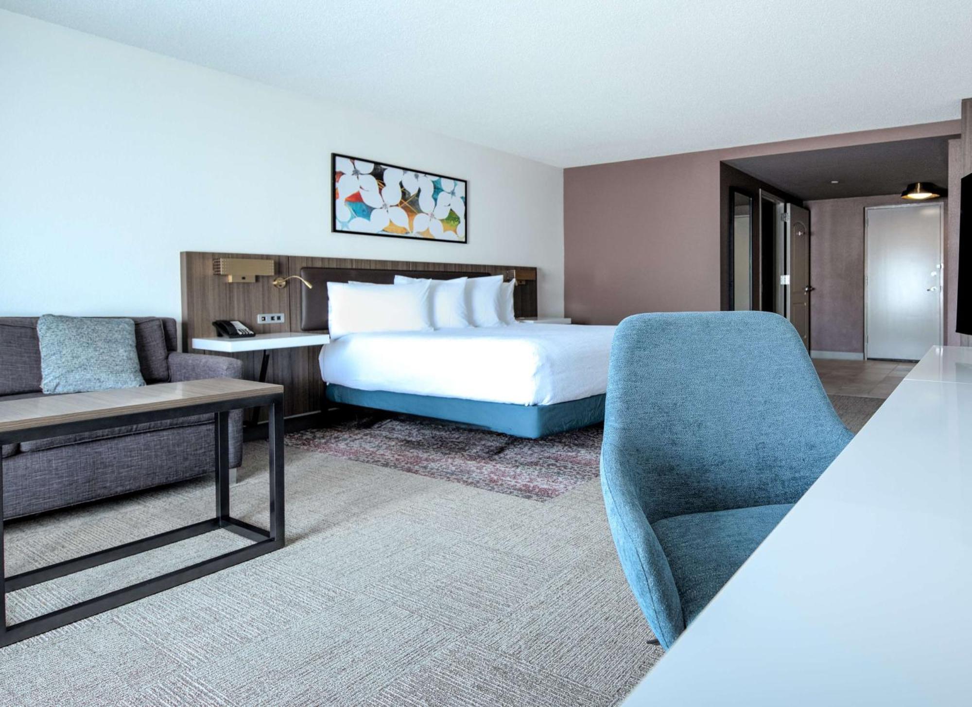 Hilton Garden Inn Нюпорт Нюз Екстериор снимка